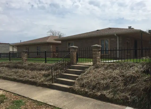 Property at 516 E Elm St #2, Springfield, MO, 65806, 2 beds, 1 bath, [object Object]