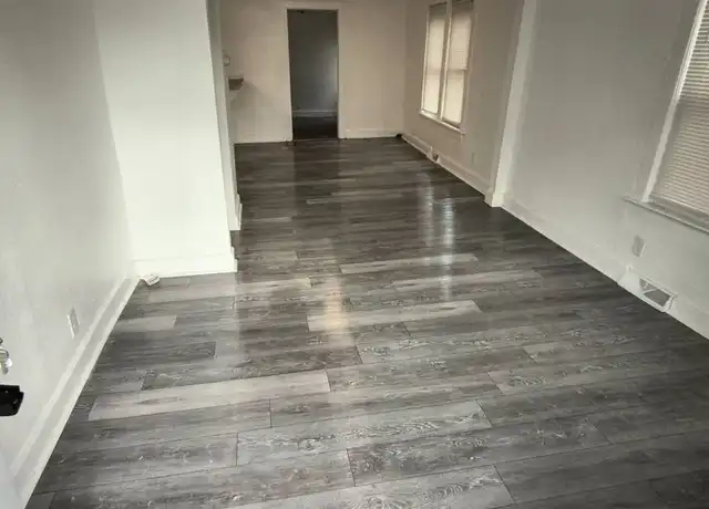 Property at 1127 Montrose Ave, Toledo, OH, 43607, 2 beds, 1 bath, [object Object]
