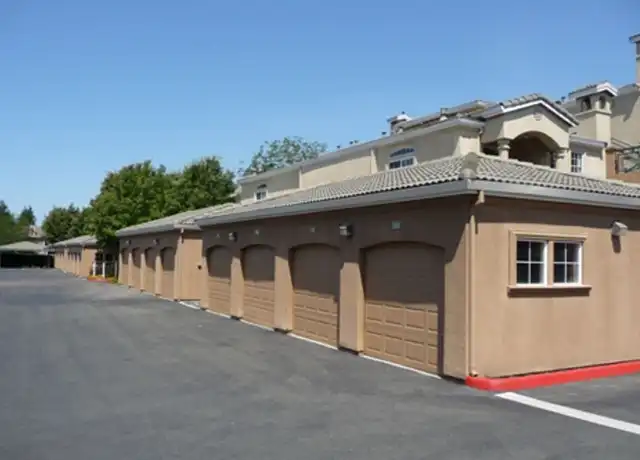 Property at 2146 Bedford St Unit 2138-202, Santa Rosa, CA, 95404, 1 bed, 1 bath, [object Object]