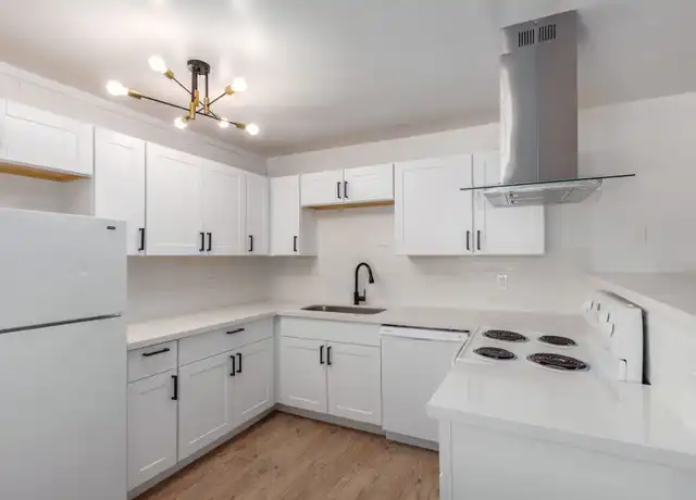Property at 241 E 1st Ave Unit 35, Mesa, AZ, 85210, 1 bed, 1 bath, [object Object]