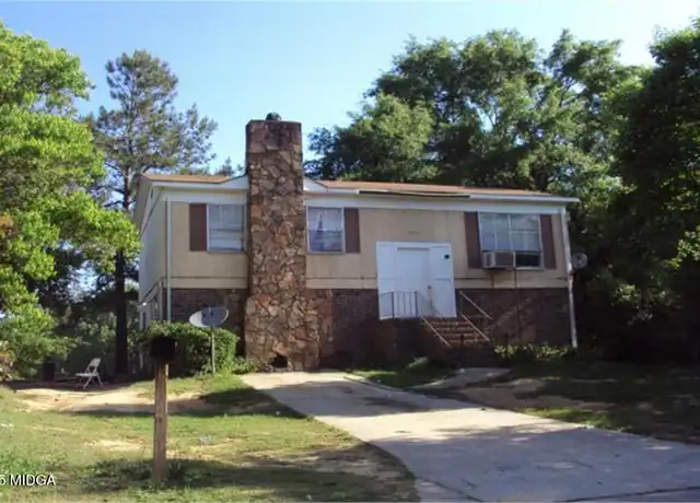 Property at 2773 Village Green Dr, Macon, GA, 31206, 5 beds, 2.5 baths, [object Object]