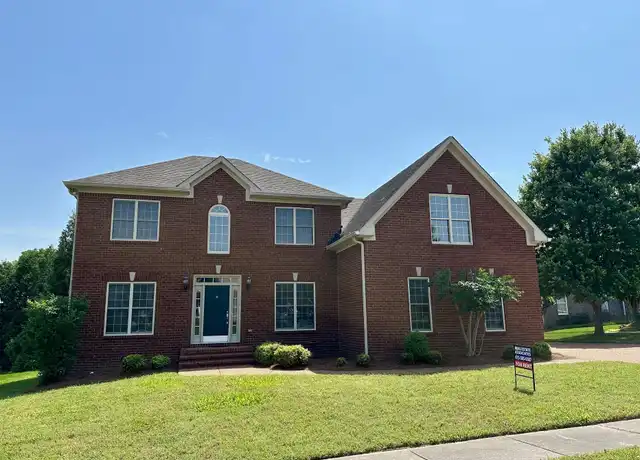 Property at 111 Galway Lk S, Hendersonville, TN, 37075, 3 beds, 3.5 baths, [object Object]