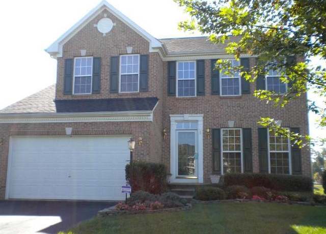 Photo of 318 Singleton Cir, Warrenton, VA 20186