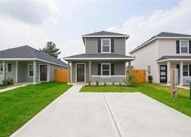 Property at 16722 N Marie Village Dr, Conroe, TX, 77306, 3 beds, 2 baths, [object Object]