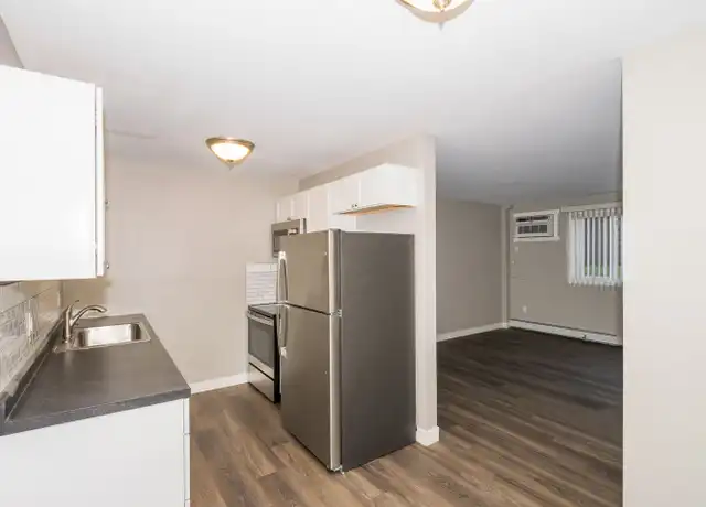 Property at 1110 Stanford Rd, Grand Forks, ND, 58203, 1 bed, 1 bath, [object Object]