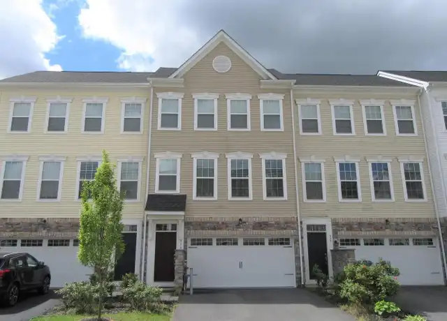 Property at 533 Liam Pl, Bear, DE, 19701, 3 beds, 3.5 baths, [object Object]