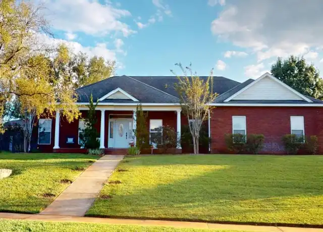 Property at 118 Frisco Ln, Enterprise, AL, 36330, 4 beds, 3 baths, [object Object]