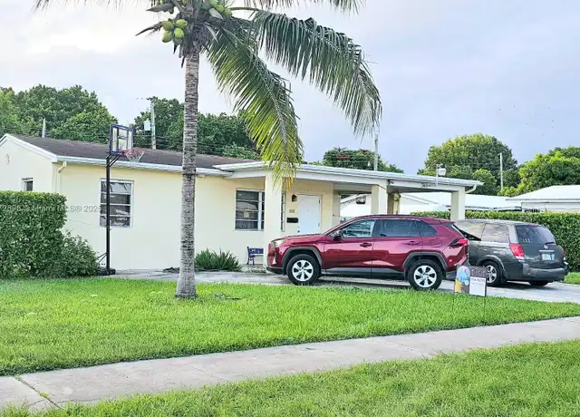 Property at 1000 NE 13th Ave, Homestead, FL, 33033, 2 beds, 1 bath, [object Object]