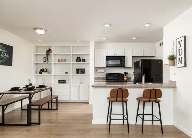 Property at 8055 E Thomas Rd Unit K103, Scottsdale, AZ, 85251, 2 beds, 2 baths, [object Object]