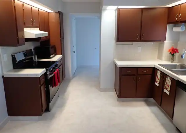 Property at 106 Lake Emerald Dr #401, Oakland Park, FL, 33309, 2 beds, 2 baths, [object Object]