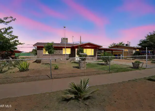 Property at 10350 Kellogg St, El Paso, TX, 79924, 3 beds, 1 bath, [object Object]