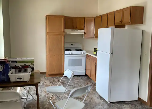 Property at 26 2nd Ave W Unit 1, Wood Lake, MN, 56297, 2 beds, 1 bath, [object Object]