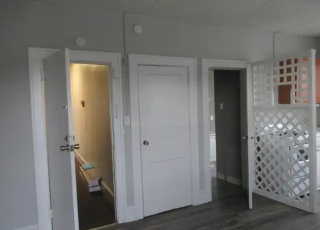 Property at 3407 Garrett Rd Unit B, Drexel Hill, PA, 19026, 0 beds, 1 bath, [object Object]