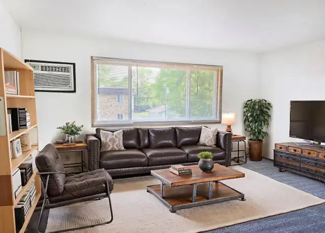 Property at 904 Thomas Ave Unit 13, Jamestown, ND, 58401, 2 beds, 1 bath, [object Object]
