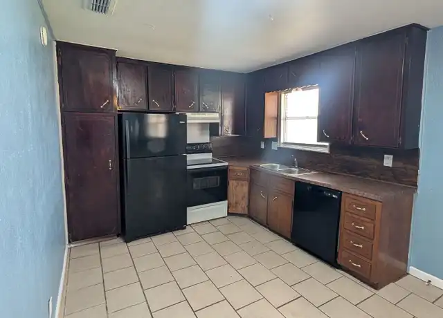 Property at 4308 Zephyr Rd, Killeen, TX, 76543, 2 beds, 1 bath, [object Object]