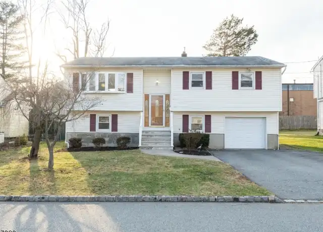 Property at 17 Longport Rd, Parsippany, NJ, 07054, 4 beds, 2 baths, [object Object]