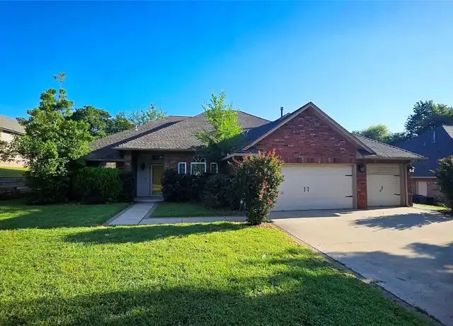 Property at 4017 Eaton Pl, Edmond, OK, 73034, 3 beds, 2 baths, [object Object]