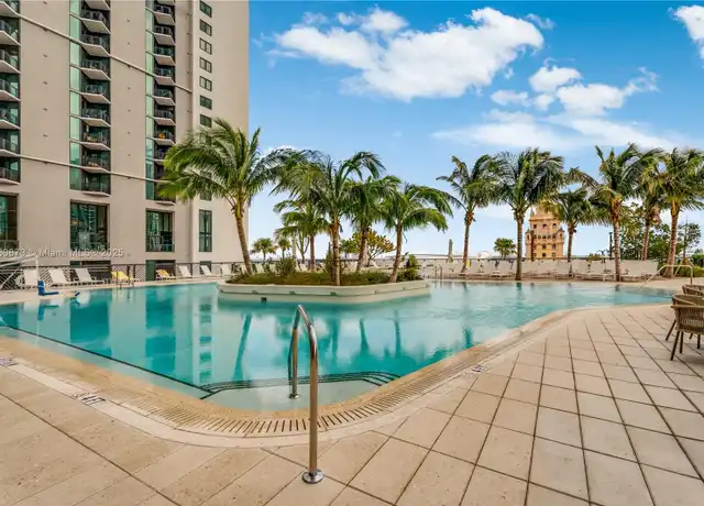 Property at 601 NE 1st Ave Unit 4212, Miami, FL, 33132, 0 beds, 1 bath, [object Object]
