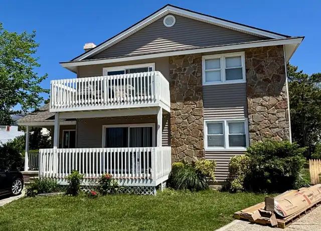 Property at 340 Hampshire Dr Unit First Floor, Ventnor City, NJ, 08406, 3 beds, 2 baths, [object Object]