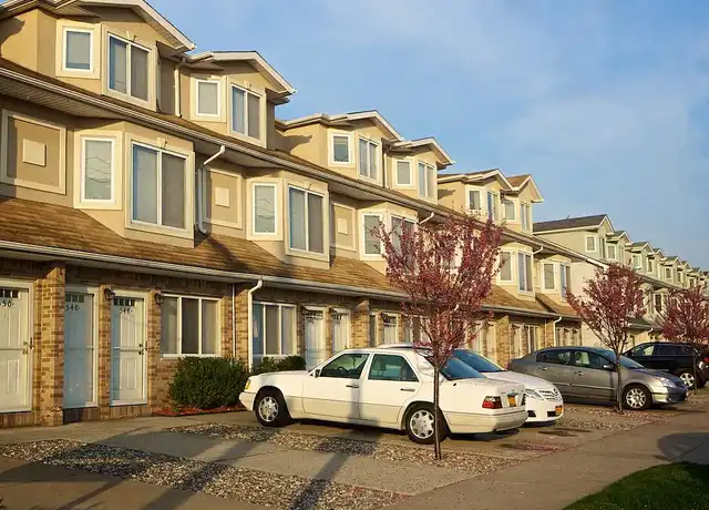 Property at Seaview Apartments - 541 Liberty Ave, Staten Island, NY, 10305, 2 beds, 2 baths, [object Object]