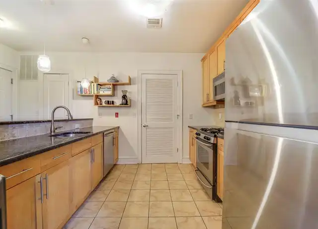 Property at 830 Monroe St Unit 3D, Hoboken, NJ, 07030, 2 beds, 2 baths, [object Object]