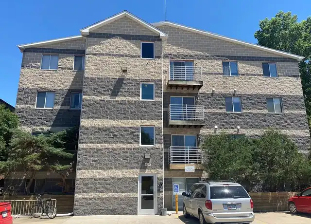 Property at 426 S Johnson St Unit C, Iowa City, IA, 52240, 3 beds, 2 baths, [object Object]