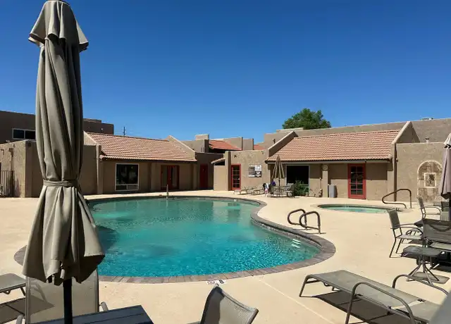 Property at 5525 E Thomas Rd, Phoenix, AZ, 85018, 2 beds, 1 bath, [object Object]