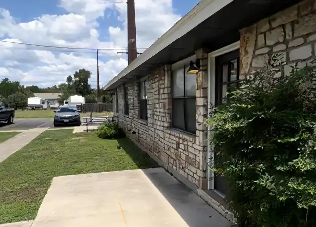 Property at 301 Rockwood Dr Unit DRIVEJ-1, Wimberley, TX, 78676, 2 beds, 1 bath, [object Object]
