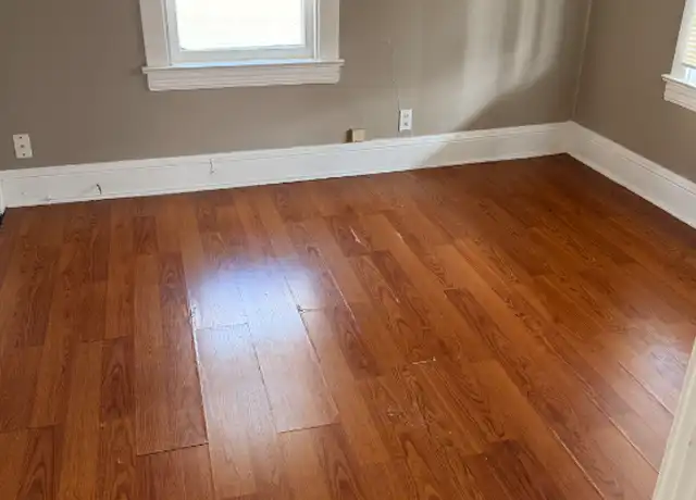 Property at 10309 Prince Ave Unit 2 (upstairs), Cleveland, OH, 44105, 4 beds, 1 bath, [object Object]