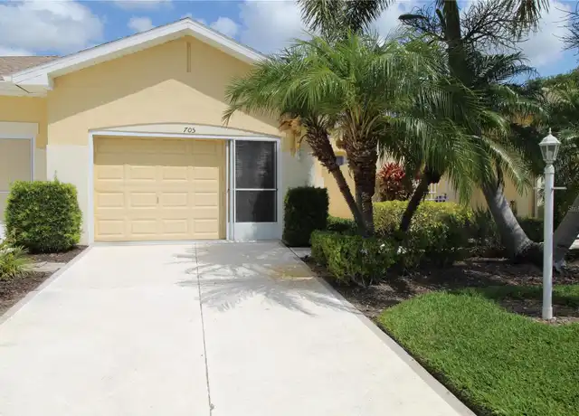 Property at 705 Tremont Greens Ln #33, Sun City Center, FL, 33573, 2 beds, 2 baths, [object Object]