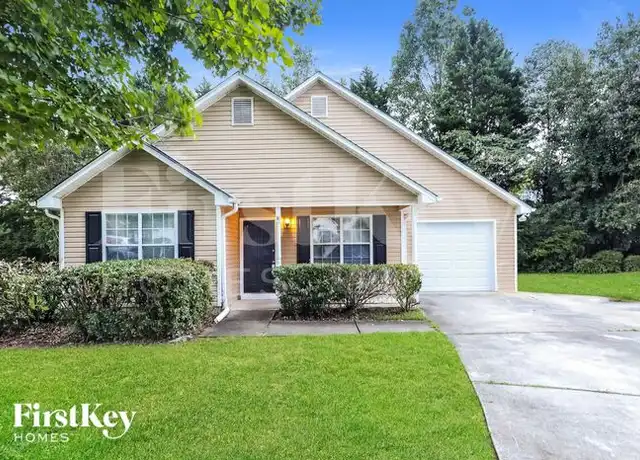 Property at 916 Maple Leaf Rdg, Jonesboro, GA, 30238, 3 beds, 2 baths, [object Object]