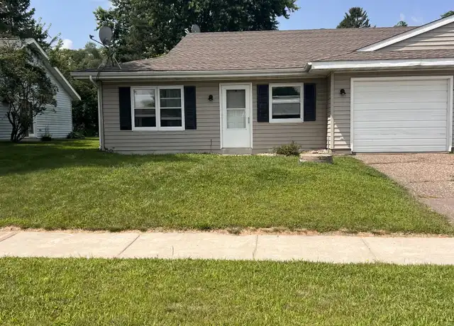 Property at 2414 Dorret Rd Unit A, Eau Claire, WI, 54703, 1 bed, 1 bath, [object Object]