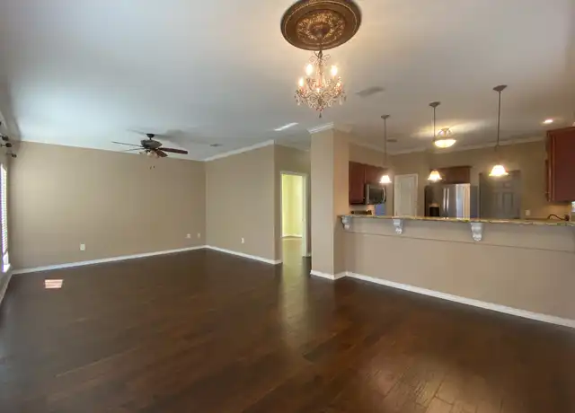 Property at 33171 Stables Dr, Daphne, AL, 36527, 3 beds, 2 baths, [object Object]