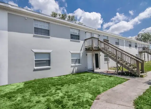 Property at 107 Karde Ln, Brandon, FL, 33510, 2 beds, 1 bath, [object Object]