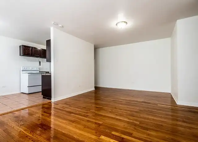 Property at 8334-8340 S Ellis Ave - 8334 S Ellis Ave, Chicago, IL, 60619, 1 bed, 1 bath, [object Object]