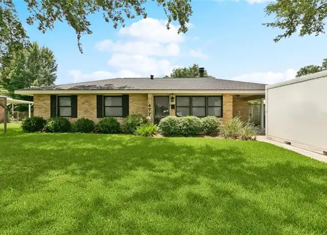 Property at 477 Oak St, Norco, LA, 70079, 3 beds, 1 bath, [object Object]