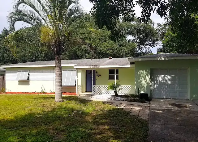 Property at 1560 Robinson Dr N, Saint Petersburg, FL, 33710, 2 beds, 1 bath, [object Object]