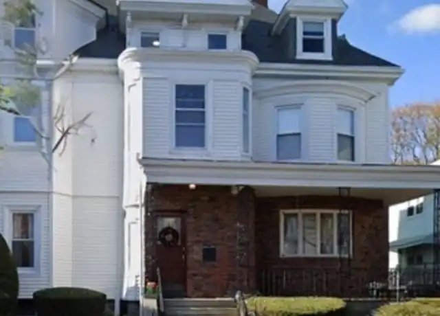 Property at 92 Thurston St #3, Somerville, MA, 02145, 2 beds, 1 bath, [object Object]