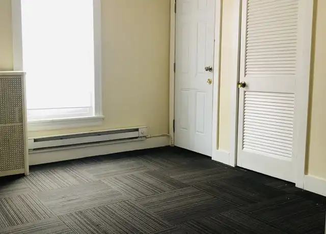 Property at 1300 N 11th St Unit 2, Reading, PA, 19604, 2 beds, 1 bath, [object Object]