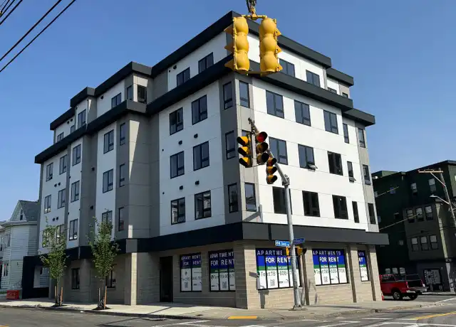 Property at 650 Beach St Unit 304, Revere, MA, 02151, 0 beds, 1 bath, [object Object]