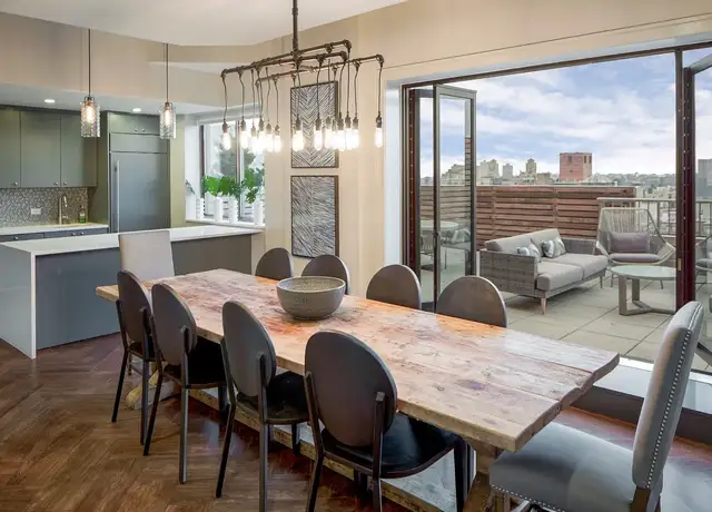 Photo of 189 W 89th St, New York, NY 10024