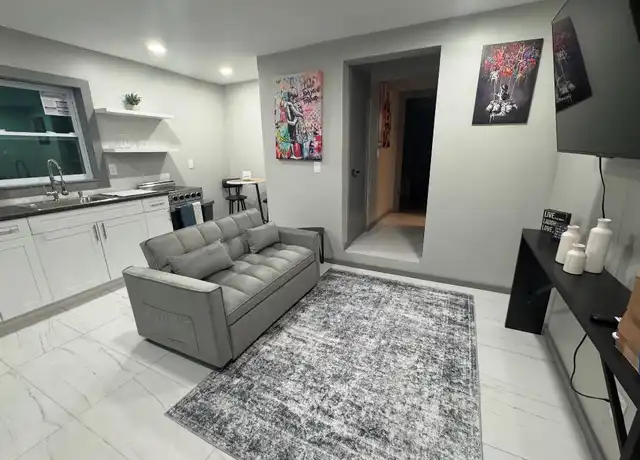 Property at 824 S 20th Ave Unit 1, Hollywood, FL, 33020, 1 bed, 1 bath, [object Object]
