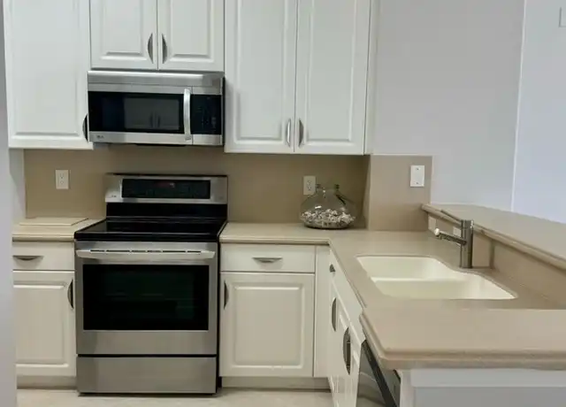 Property at 22703 Camino Del Mar, Boca Raton, FL, 33433, 3 beds, 2 baths, [object Object]
