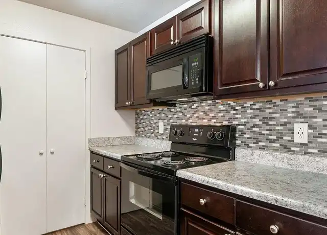 Property at The Greens at Westgate Apartment Homes - 1800 Kenneth Rd, York, PA, 17408, 3 beds, 2 baths, [object Object]