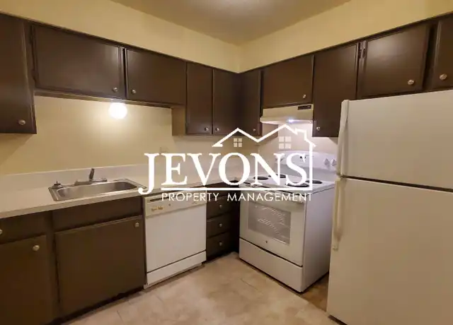 Property at 16 N 6th St #9, Yakima, WA, 98901, 1 bed, 1 bath, [object Object]