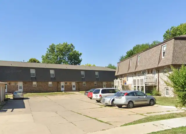 Property at 2010 10th St #7, Coralville, IA, 52241, 3 beds, 1.5 baths, [object Object]