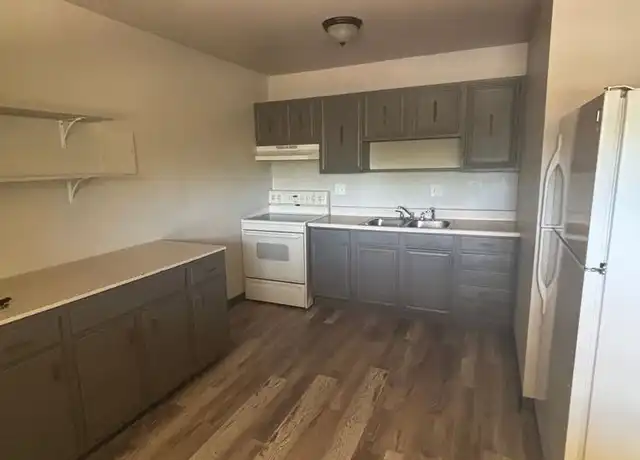 Property at 2901 Sage St Unit 4, Colorado Springs, CO, 80907, 2 beds, 1 bath, [object Object]
