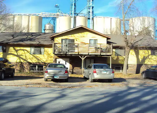 Property at 606 Cedar St Unit 606-06 Cedar, Duncombe, IA, 50532, 1 bed, 1 bath, [object Object]
