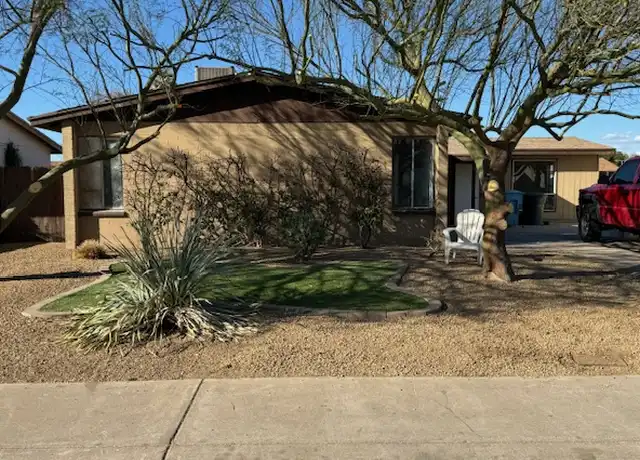 Property at 2208 W Danbury Rd, Phoenix, AZ, 85023, 4 beds, 2 baths, [object Object]