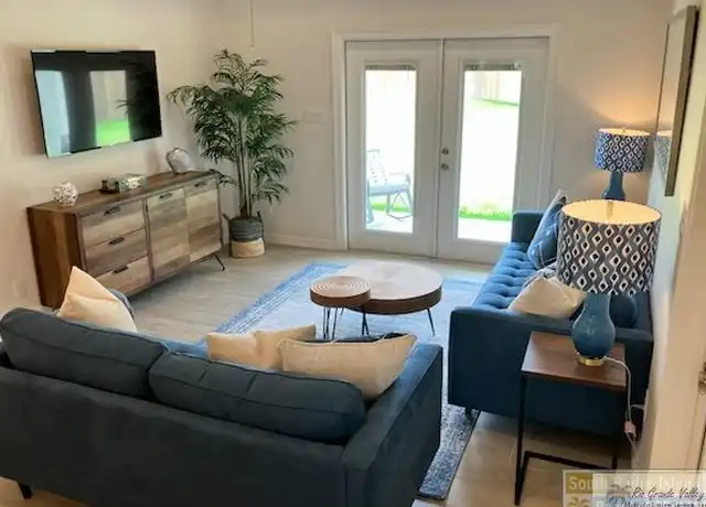 Property at 15 S Bay Hill Dr, Laguna Vista, TX, 78578, 2 beds, 2 baths, [object Object]